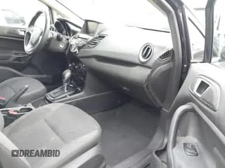 ✅ 2015 Ford Fiesta SE • VIN: 3FADP4BJ6FM126871 • Лот: 43753016. Опубликован ранее на IAAI с пробегом 141 856 миль. Бесплатный доступ к архиву аукционных продаж из США и подробный отчёт об истории автомобиля на DreamBid. Изображение 5.