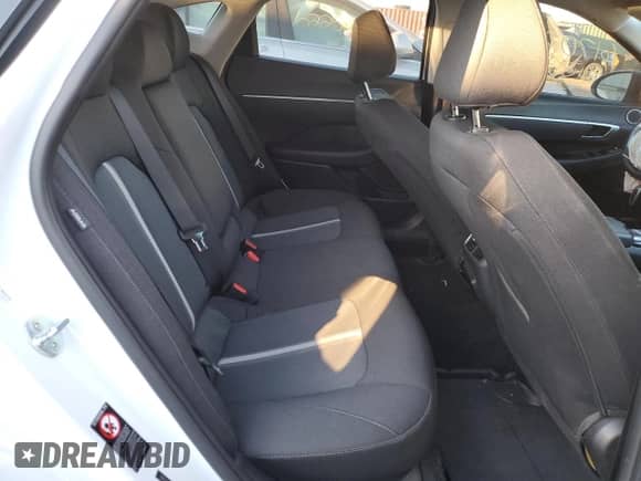 2020 Hyundai Sonata SEL с VIN 5NPEF4JA8LH032656, выставлен на аукционе Copart как лот 61708822 с пробегом 58 950 миль миль и . История ставок и продаж доступна на DreamBid. Изображение 6.