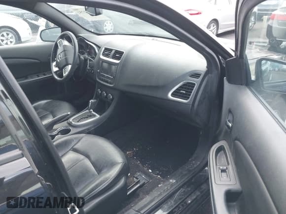 ✅ 2014 Dodge Avenger SXT • VIN: 1C3CDZCB9EN194030 • Lot: 43552751. Listed on IAAI with 116,498 mi. Free auction sales archive from the USA and detailed vehicle history report at DreamBid. Image 5.