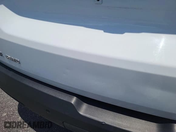 ✅ 2021 Chevrolet Traverse LT Cloth • VIN: 1GNEVGKW4MJ162724 • Lot: 42854452. Wystawiony na IAAI z przebiegiem 100 756 mil. Bezpłatny archiwum sprzedaży aukcyjnych z USA i szczegółowy raport historii pojazdu na DreamBid. Zdjęcie 1.