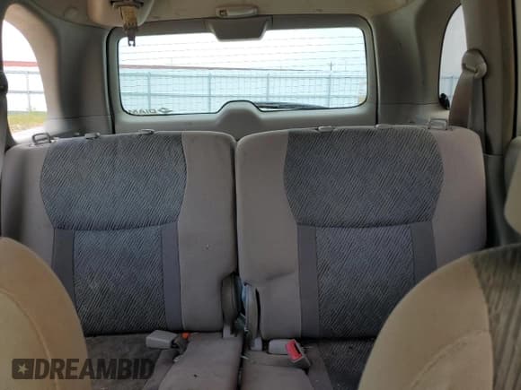 ✅ 2001 Toyota RAV4 • VIN: JTEHH20V010074843 • Лот: 80165735. Опубликован ранее на Copart с пробегом 226 777 миль. Бесплатный доступ к архиву аукционных продаж из США и подробный отчёт об истории автомобиля на DreamBid. Изображение 10.