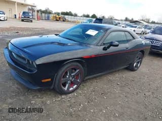 ✅ 2013 Dodge Challenger R/T • VIN: 2C3CDYBT0DH667924 • Lot: 41278844. Wystawiony na IAAI z przebiegiem 234 218 mil. Bezpłatny archiwum sprzedaży aukcyjnych z USA i szczegółowy raport historii pojazdu na DreamBid. Zdjęcie 2.