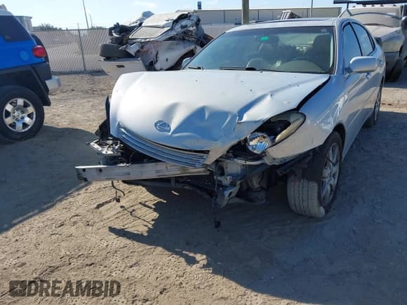 ✅ 2004 Lexus ES 350 • VIN: JTHBA30G345039693 • Лот: 43790699. Опубликован ранее на IAAI с пробегом 243 018 миль. Бесплатный доступ к архиву аукционных продаж из США и подробный отчёт об истории автомобиля на DreamBid. Изображение 6.