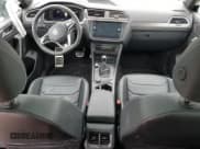 ✅ 2024 Volkswagen Tiguan SEL R-Line • VIN: 3VV4B7AX2RM169478 • Лот: 55570855. Опубликован ранее на Copart с пробегом 10 532 миль. Бесплатный доступ к архиву аукционных продаж из США и подробный отчёт об истории автомобиля на DreamBid. Изображение 8.