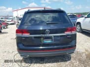 ✅ 2022 Volkswagen Atlas SE • VIN: 1V2LP2CA1NC502304 • Lot: 42828374. Listed on IAAI with 60,782 mi. Free auction sales archive from the USA and detailed vehicle history report at DreamBid. Image 16.