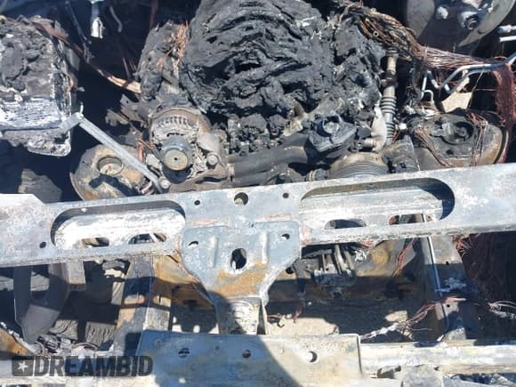 ✅ 2014 Chevrolet Silverado 1500 LT • VIN: 3GCUKREC1EG202321 • Лот: 42016868. Опубликован ранее на IAAI с пробегом Не указан. Бесплатный доступ к архиву аукционных продаж из США и подробный отчёт об истории автомобиля на DreamBid. Изображение 10.