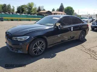2019 BMW 3 Series 330i xDrive z VIN 3MW5R7J56K8A04929, wystawiony jako Copart lot #63487425 z przebiegiem 55 377 mil mil oraz Szkoda całkowita • Salvage title. Historia ofert i sprzedaży dostępna na DreamBid. Obrazek 1.