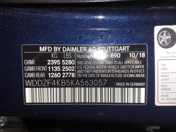 ✅ 2019 Mercedes-Benz E 300 • VIN: WDDZF4KB5KA563057 • Lot: 42253134. Listed on IAAI with 68,806 mi. Free auction sales archive from the USA and detailed vehicle history report at DreamBid. Image 9.