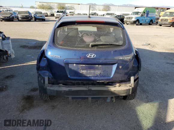 2010 Hyundai Accent GS с VIN KMHCM3AC4AU161646, выставлен на аукционе Copart как лот 77020284 с пробегом 221 374 миль миль и Списание • Salvage title. История ставок и продаж доступна на DreamBid. Изображение 6.