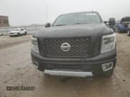✅ 2016 Nissan Titan Platinum Reserve • VIN: 1N6BA1F40GN503009 • Lot: 93327285. Listed on Copart with 218,106 mi. Free auction sales archive from the USA and detailed vehicle history report at DreamBid. Image 5.