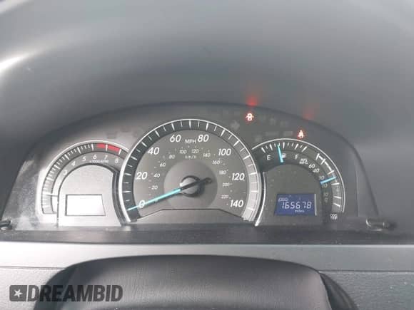 2015 Toyota Camry LE with VIN 4T1BF1FK9FU902181, listed as a IAAI auction lot 43376033 with 165,678 mi miles and . Bid and sale history available at DreamBid. Image 7.