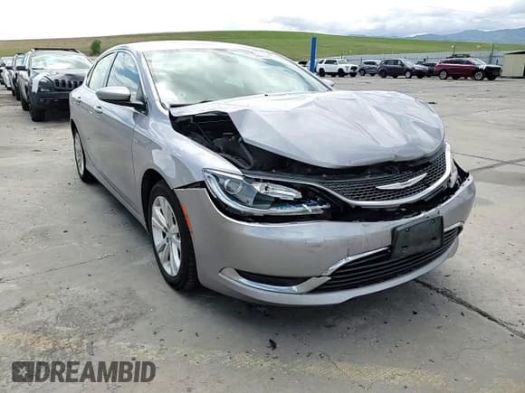✅ 2015 Chrysler 200 Limited • VIN: 1C3CCCAB8FN723908 • Lot: 59016355. Listed on Copart with 118,882 mi. Free auction sales archive from the USA and detailed vehicle history report at DreamBid. Image 13.