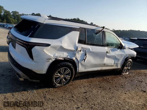 ✅ 2026 Chevrolet Traverse FWD LT • VIN: 1GNERGKS0TJ131714 • Lot: 81644775. Wystawiony na Copart z przebiegiem 1 711 mil. Bezpłatny archiwum sprzedaży aukcyjnych z USA i szczegółowy raport historii pojazdu na DreamBid. Zdjęcie 3.