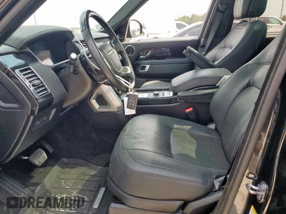 ✅ 2020 Land Rover Range Rover • VIN: SALGS5SE0LA568755 • Lot: 80831495. Wystawiony na Copart z przebiegiem 164 799 mil. Bezpłatny archiwum sprzedaży aukcyjnych z USA i szczegółowy raport historii pojazdu na DreamBid. Zdjęcie 7.