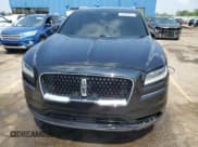 ✅ 2021 Lincoln Nautilus Reserve • VIN: 2LMPJ8K92MBL12248 • Lot: 59889885. Wystawiony na Copart z przebiegiem 59 139 mil. Bezpłatny archiwum sprzedaży aukcyjnych z USA i szczegółowy raport historii pojazdu na DreamBid. Zdjęcie 5.