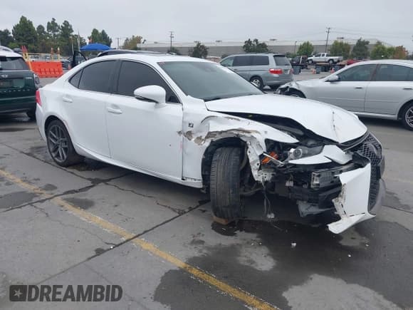 ✅ 2017 Lexus IS 200t F Sport • VIN: JTHBA1D29H5058662 • Lot: 43483133. Wystawiony na IAAI z przebiegiem 173 940 mil. Bezpłatny archiwum sprzedaży aukcyjnych z USA i szczegółowy raport historii pojazdu na DreamBid. Zdjęcie 1.