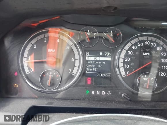 ✅ 2010 Dodge 1500 Sport • VIN: 1D7RV1CT8AS143746 • Lot: 42944631. Wystawiony na IAAI z przebiegiem 210 092 mil. Bezpłatny archiwum sprzedaży aukcyjnych z USA i szczegółowy raport historii pojazdu na DreamBid. Zdjęcie 7.