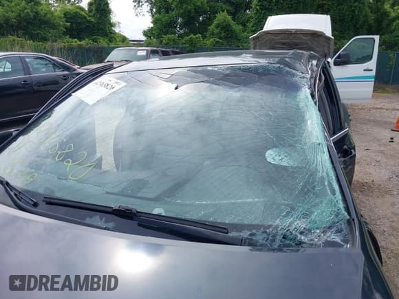 ✅ 2012 Toyota Camry SE • VIN: 4T1BK1FK6CU500903 • Lot: 42365820. Listed on IAAI with 108,520 mi. Free auction sales archive from the USA and detailed vehicle history report at DreamBid. Image 19.