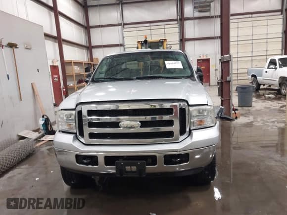 ✅ 2006 Ford F-250 XL • VIN: 1FTSW21PX6ED38127 • Lot: 41444879. Listed on IAAI with 209,064 mi. Free auction sales archive from the USA and detailed vehicle history report at DreamBid. Image 12.