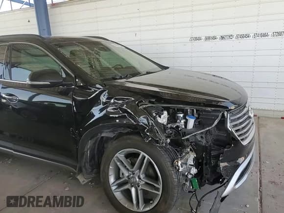 ✅ 2017 Hyundai Santa Fe Limited Ultimate • VIN: KM8SR4HF8HU218010 • Лот: 58524634. Опубликован ранее на Copart с пробегом 81 806 миль. Бесплатный доступ к архиву аукционных продаж из США и подробный отчёт об истории автомобиля на DreamBid. Изображение 12.