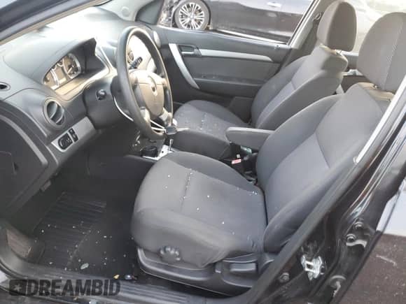 2011 Chevrolet Aveo 1LT z VIN KL1TD5DE3BB138117, wystawiony jako Copart lot #86677124 z przebiegiem 77 642 mil mil oraz Szkoda całkowita • Salvage title. Historia ofert i sprzedaży dostępna na DreamBid. Obrazek 7.