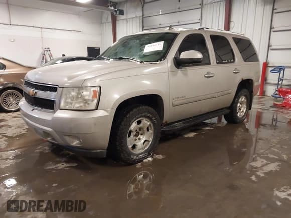 ✅ 2007 Chevrolet Tahoe LT • VIN: 1GNFK13097J135432 • Lot: 43826710. Listed on IAAI with Not provided. Free auction sales archive from the USA and detailed vehicle history report at DreamBid. Image 2.