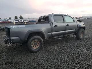 ✅ 2023 Toyota Tacoma TRD Off Road • VIN: 3TMDZ5BN9PM143579 • Lot: 91601105. Wystawiony na Copart z przebiegiem Nie podano. Bezpłatny archiwum sprzedaży aukcyjnych z USA i szczegółowy raport historii pojazdu na DreamBid. Zdjęcie 3.