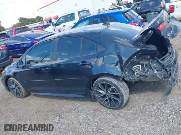 ✅ 2020 Toyota Corolla SE • VIN: JTDS4RCE3LJ039155 • Lot: 43309859. Wystawiony na IAAI z przebiegiem 83 882 mil. Bezpłatny archiwum sprzedaży aukcyjnych z USA i szczegółowy raport historii pojazdu na DreamBid. Zdjęcie 14.