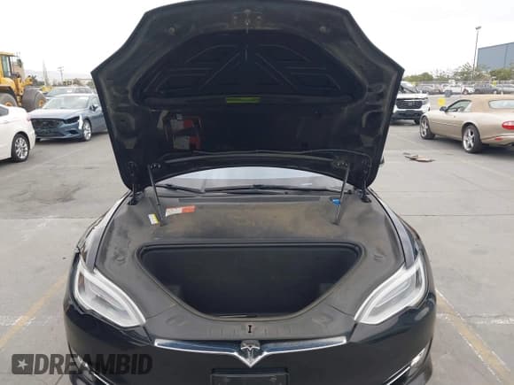 ✅ 2017 Tesla Model S 60 • VIN: 5YJSA1E17HF192897 • Лот: 43267773. Опубликован ранее на IAAI с пробегом 126 266 миль. Бесплатный доступ к архиву аукционных продаж из США и подробный отчёт об истории автомобиля на DreamBid. Изображение 10.