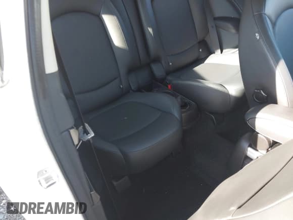 ✅ 2014 MINI Paceman S • VIN: WMWSS5C5XEWN66742 • Lot: 41198686. Wystawiony na IAAI z przebiegiem 80 559 mil. Bezpłatny archiwum sprzedaży aukcyjnych z USA i szczegółowy raport historii pojazdu na DreamBid. Zdjęcie 8.