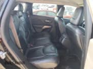 ✅ 2017 Jeep Cherokee Limited • VIN: 1C4PJMDS1HW606821 • Lot: 70390634. Wystawiony na Copart z przebiegiem 88 294 mil. Bezpłatny archiwum sprzedaży aukcyjnych z USA i szczegółowy raport historii pojazdu na DreamBid. Zdjęcie 11.