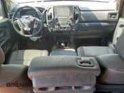 ✅ 2021 Nissan Titan S • VIN: 1N6AA1EE8MN528242 • Лот: 66957985. Опубликован ранее на Copart с пробегом 82 664 миль. Бесплатный доступ к архиву аукционных продаж из США и подробный отчёт об истории автомобиля на DreamBid. Изображение 8.