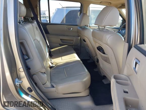 ✅ 2011 Honda Pilot EX-L • VIN: 5FNYF4H61BB050394 • Lot: 43728028. Wystawiony na IAAI z przebiegiem 185 389 mil. Bezpłatny archiwum sprzedaży aukcyjnych z USA i szczegółowy raport historii pojazdu na DreamBid. Zdjęcie 8.