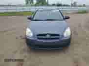 2009 Hyundai Accent GS с VIN KMHCM36C29U127841, выставлен на аукционе Copart как лот 59858535 с пробегом 129 778 миль миль и Списание • Salvage title. История ставок и продаж доступна на DreamBid. Изображение 5.