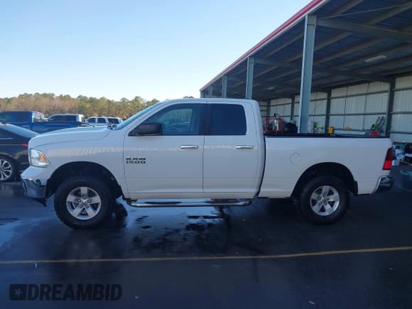 ✅ 2017 Ram 1500 SLT • VIN: 1C6RR7GG4HS704587 • Lot: 43762755. Listed on IAAI with 147,029 mi. Free auction sales archive from the USA and detailed vehicle history report at DreamBid. Image 14.