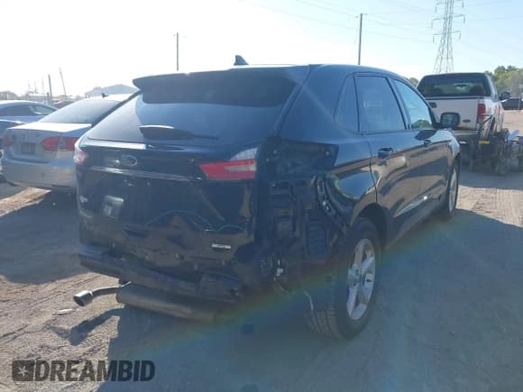 ✅ 2019 Ford Edge SE • VIN: 2FMPK4G90KBC50758 • Lot: 43112784. Listed on IAAI with 100,217 mi. Free auction sales archive from the USA and detailed vehicle history report at DreamBid. Image 4.