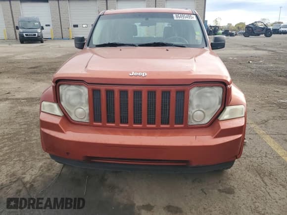 ✅ 2009 Jeep Liberty Sport • VIN: 1J8GP28K69W535705 • Lot: 86495495. Listed on Copart with 193,672 mi. Free auction sales archive from the USA and detailed vehicle history report at DreamBid. Image 5.