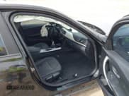 ✅ 2017 BMW 3 Series 320i • VIN: WBA8A9C59HK620080 • Lot: 42996887. Listed on IAAI with Not provided. Free auction sales archive from the USA and detailed vehicle history report at DreamBid. Image 5.