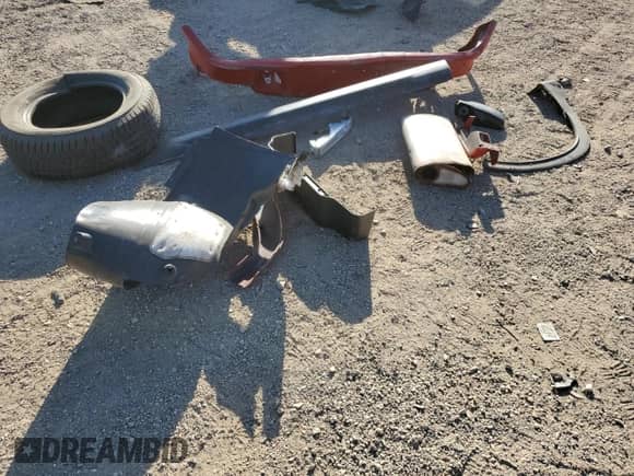 2001 Chevrolet S-10 LS с VIN 1GCCS19W918132410, выставлен на аукционе Copart как лот 73995524 с пробегом 117 767 миль миль и Списание • Salvage title. История ставок и продаж доступна на DreamBid. Изображение 12.