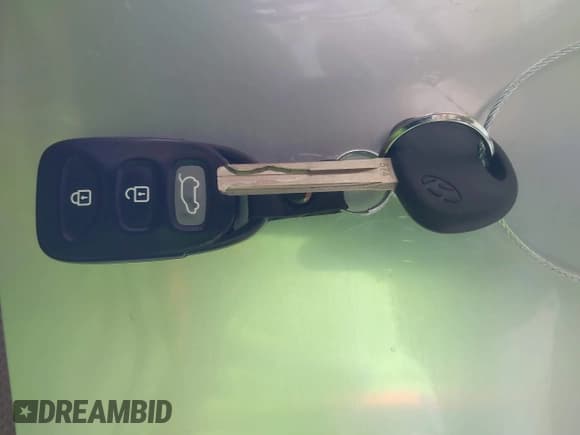 ✅ 2011 Hyundai Elantra SE • VIN: KMHDC8AE7BU088439 • Lot: 43111174. Listed on IAAI with 156,428 mi. Free auction sales archive from the USA and detailed vehicle history report at DreamBid. Image 11.