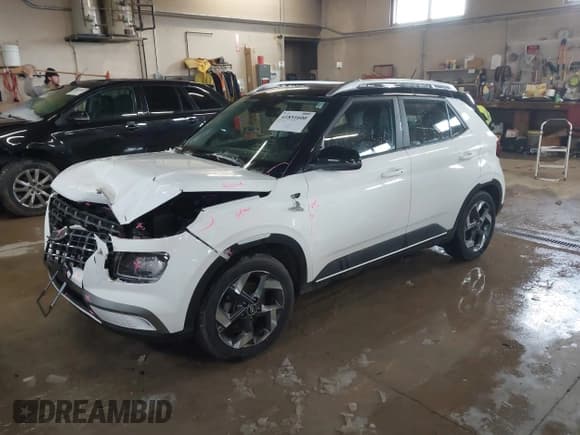 ✅ 2023 Hyundai Venue Limited • VIN: KMHRC8A39PU235419 • Lot: 41851600. Listed on IAAI with 24,803 mi. Free auction sales archive from the USA and detailed vehicle history report at DreamBid. Image 17.