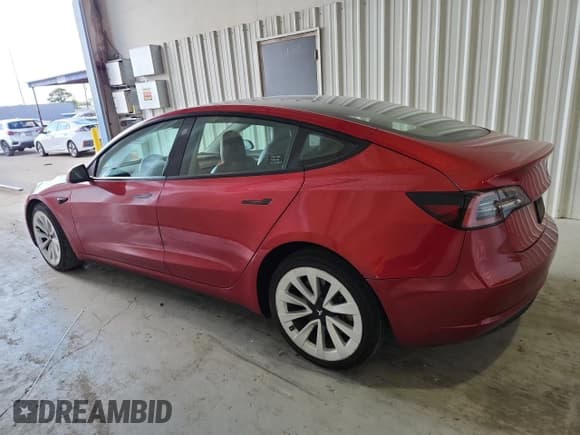 ✅ 2022 Tesla Model 3 • VIN: 5YJ3E1EA5NF368639 • Lot: 92948405. Wystawiony na Copart z przebiegiem 168 038 mil. Bezpłatny archiwum sprzedaży aukcyjnych z USA i szczegółowy raport historii pojazdu na DreamBid. Zdjęcie 2.