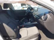 ✅ 2016 Mazda 3 i Sport • VIN: 3MZBM1K71GM246475 • Lot: 42746534. Wystawiony na IAAI z przebiegiem 86 286 mil. Bezpłatny archiwum sprzedaży aukcyjnych z USA i szczegółowy raport historii pojazdu na DreamBid. Zdjęcie 5.