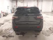 ✅ 2018 Jeep Compass Latitude • VIN: 3C4NJDBB2JT402261 • Lot: 43663748. Listed on IAAI with 124,976 mi. Free auction sales archive from the USA and detailed vehicle history report at DreamBid. Image 16.