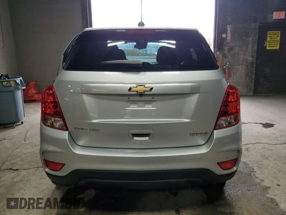 ✅ 2022 Chevrolet Trax LS • VIN: KL7CJNSM6NB544986 • Lot: 87260395. Listed on Copart with 14,727 mi. Free auction sales archive from the USA and detailed vehicle history report at DreamBid. Image 6.