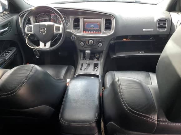 ✅ 2013 Dodge Charger RT • VIN: 2C3CDXDT5DH671233 • Lot: 84476855. Wystawiony na Copart z przebiegiem 160 855 mil. Bezpłatny archiwum sprzedaży aukcyjnych z USA i szczegółowy raport historii pojazdu na DreamBid. Zdjęcie 8.