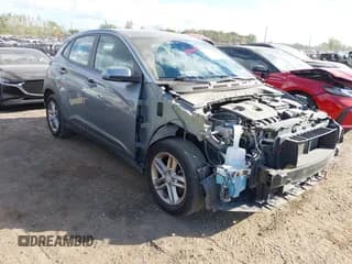 ✅ 2019 Hyundai Kona SE • VIN: KM8K1CAA7KU308997 • Лот: 43361021. Опубликован ранее на IAAI с пробегом 69 792 миль. Бесплатный доступ к архиву аукционных продаж из США и подробный отчёт об истории автомобиля на DreamBid. Изображение 1.