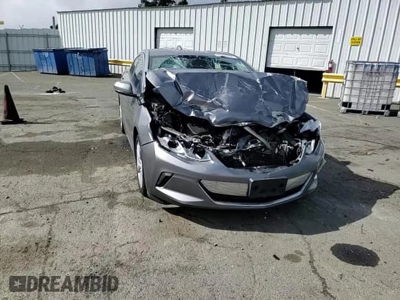✅ 2018 Chevrolet Volt LT • VIN: 1G1RC6S58JU110906 • Lot: 45016984. Wystawiony na Copart z przebiegiem Nie podano. Bezpłatny archiwum sprzedaży aukcyjnych z USA i szczegółowy raport historii pojazdu na DreamBid. Zdjęcie 11.