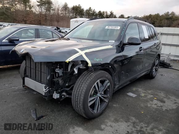 ✅ 2019 BMW X7 xDrive40i • VIN: 5UXCW2C50KL089485 • Lot: 36755303. Listed on Copart with 39,924 mi. Free auction sales archive from the USA and detailed vehicle history report at DreamBid. Image 1.