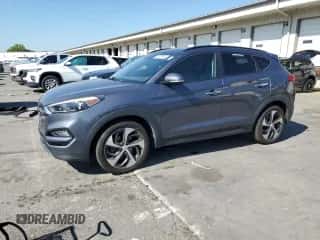 2016 Hyundai Tucson Sport z VIN KM8J33A27GU179133, wystawiony jako Copart lot #80678615 z przebiegiem 191 045 mil mil oraz Czysty tytuł • Clean title. Historia ofert i sprzedaży dostępna na DreamBid. Obrazek 1.